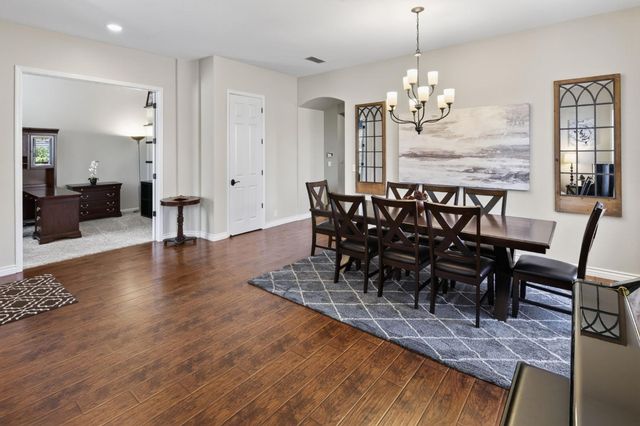 5730 Morningside Ct, Rocklin, CA 95677