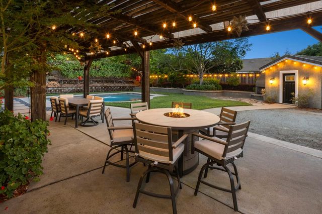 5730 Morningside Ct, Rocklin, CA 95677