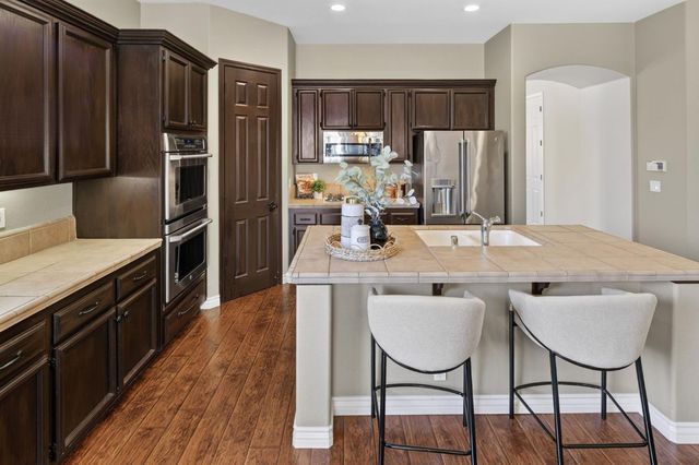 5730 Morningside Ct, Rocklin, CA 95677