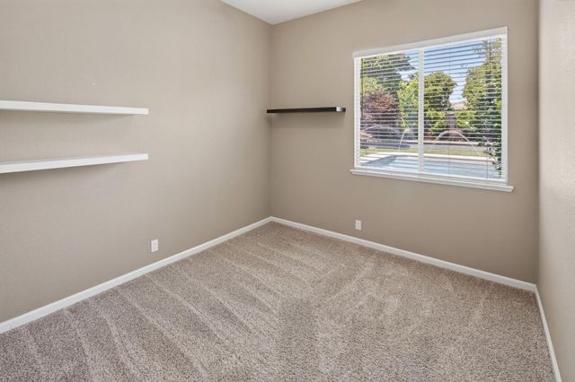 5730 Morningside Ct, Rocklin, CA 95677