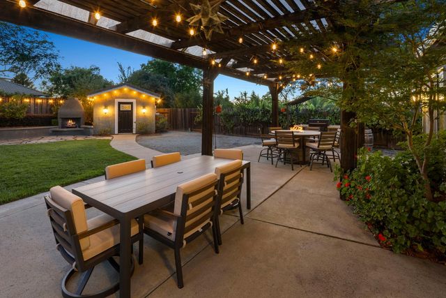 5730 Morningside Ct, Rocklin, CA 95677