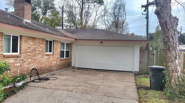 12531 Hazelwood Lane, Houston, TX 77077