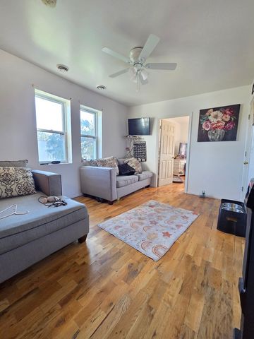 7411 S Racine Avenue, Chicago, IL 60636