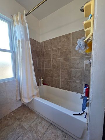 7411 S Racine Avenue, Chicago, IL 60636
