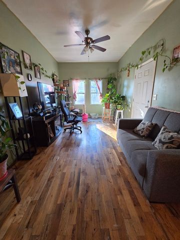 7411 S Racine Avenue, Chicago, IL 60636