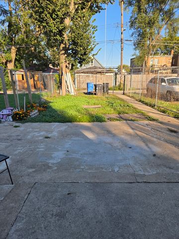 7411 S Racine Avenue, Chicago, IL 60636