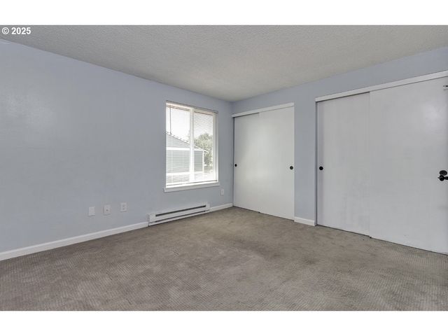 1470 Se WALNUT St 210, Hillsboro, OR 97123