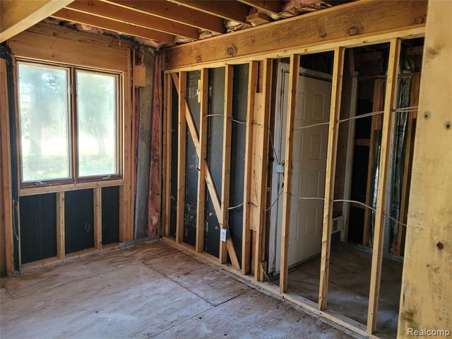 38525 Little Mack Avenue, Clinton Township, MI 48036