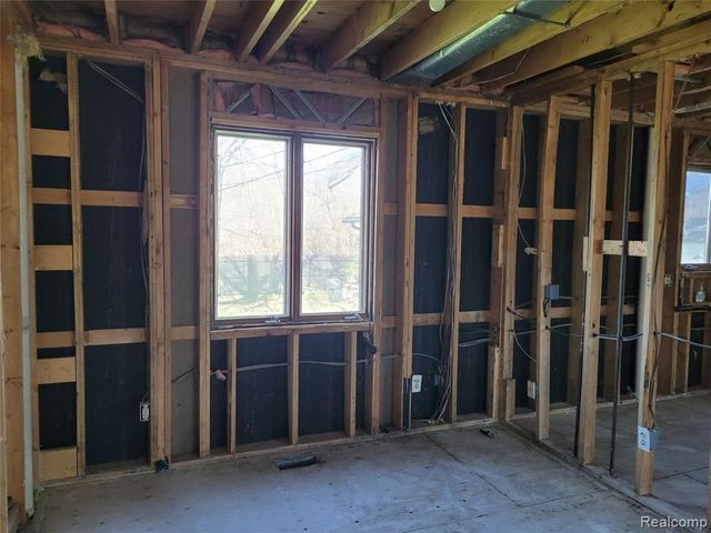 38525 Little Mack Avenue, Clinton Township, MI 48036