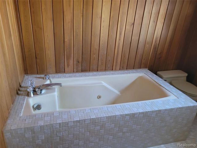 38525 Little Mack Avenue, Clinton Township, MI 48036