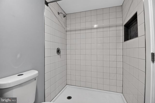 1727 FORESTVILLE RD, Edgewater, MD 21037