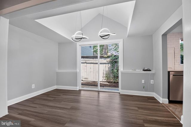 1727 FORESTVILLE RD, Edgewater, MD 21037