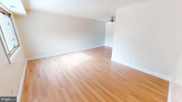 30 CHISWICK DR, Lindenwold, NJ 08021