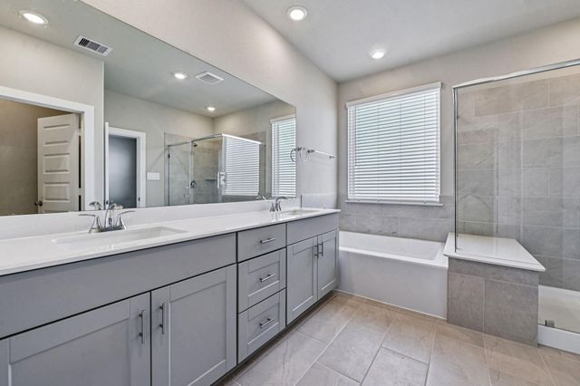 3221 Quiet Sunset Drive, Houston, TX 77080