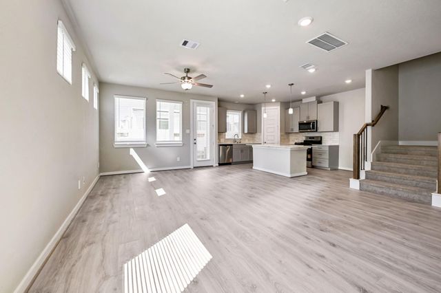 3221 Quiet Sunset Drive, Houston, TX 77080