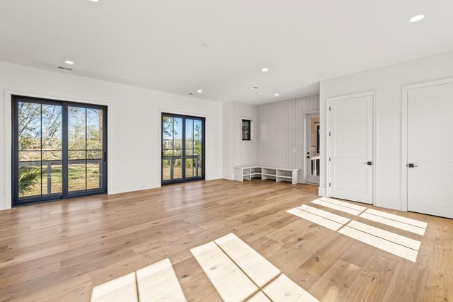 118 Collins Hill Lane, Charleston, SC 29492