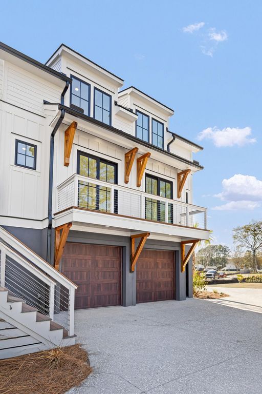 Image 113 of property listing at 118 Collins Hill Lane, Charleston, SC 29492