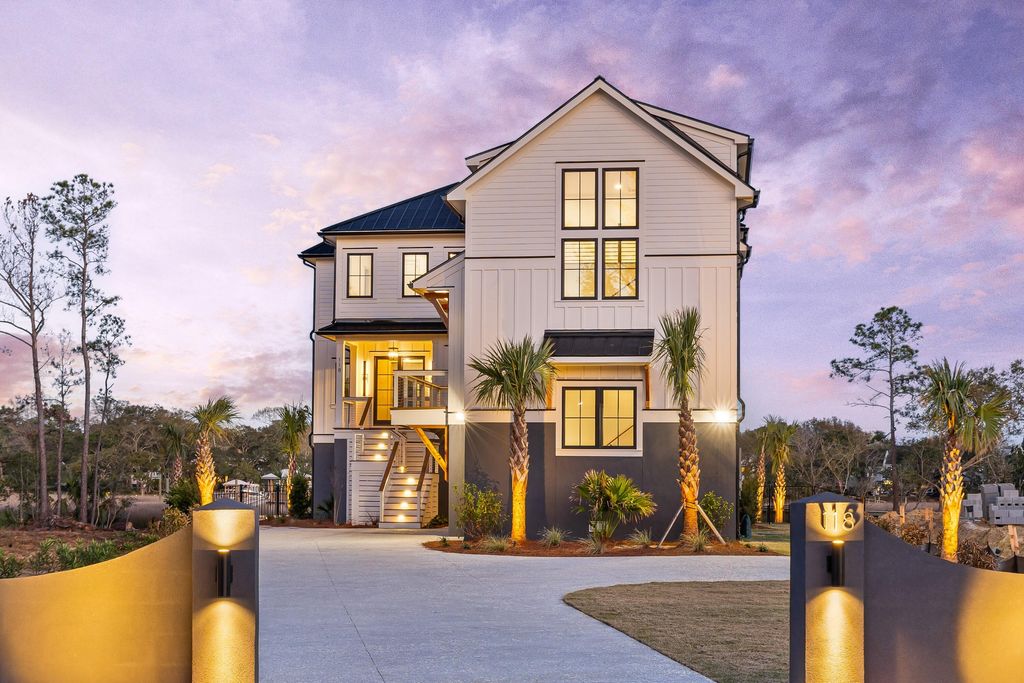 Image 123 of property listing at 118 Collins Hill Lane, Charleston, SC 29492