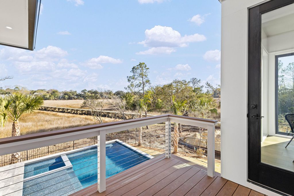 Image 35 of property listing at 118 Collins Hill Lane, Charleston, SC 29492