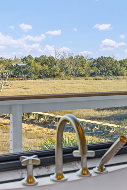 Image 73 of property listing at 118 Collins Hill Lane, Charleston, SC 29492