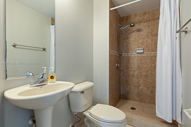 26100 SW 138th Ave, Homestead, FL 33032