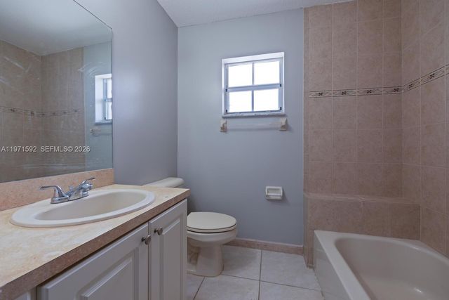 26100 SW 138th Ave, Homestead, FL 33032