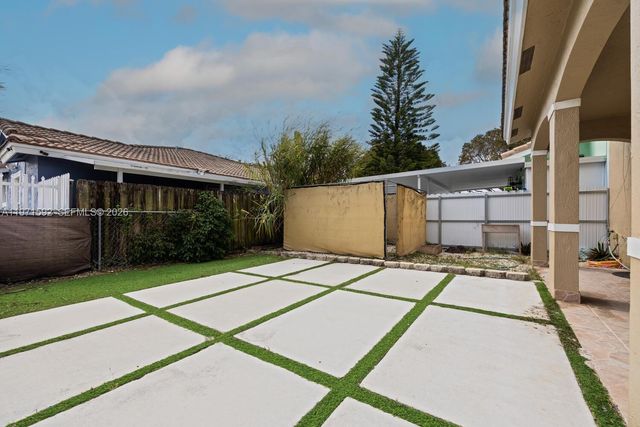 26100 SW 138th Ave, Homestead, FL 33032