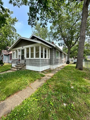 1636 Wood Street, Muskegon, MI 49442