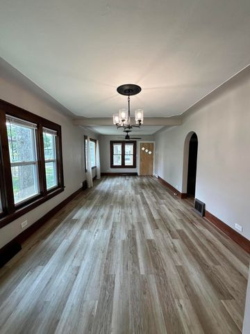 1636 Wood Street, Muskegon, MI 49442