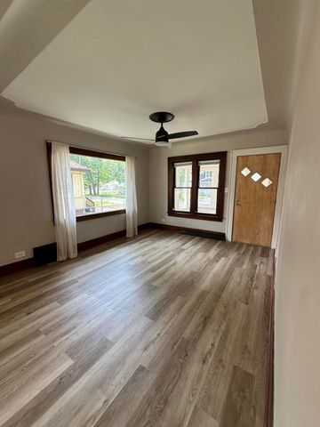 1636 Wood Street, Muskegon, MI 49442