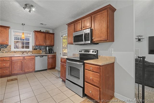 141 Highgrove Court, Raeford, NC 28376