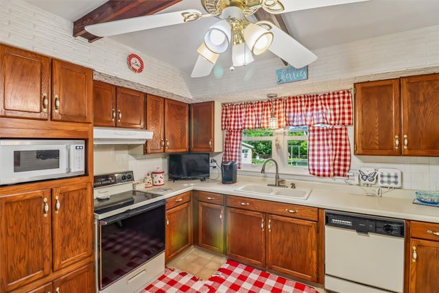 118 Gepke Parkway, Des Moines, IA 50320