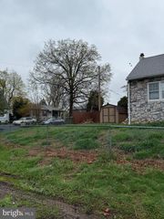 1005 MARYLAND AVENUE, Croydon, PA 19021