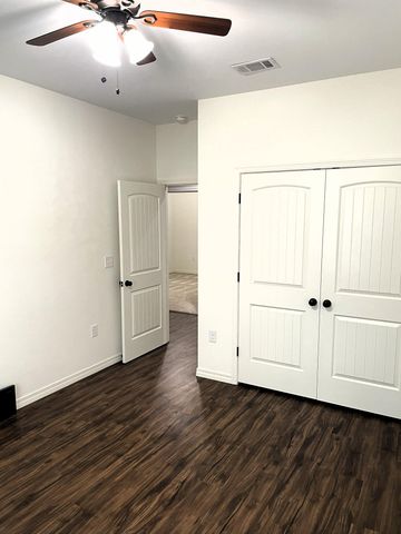 418 Davenport Avenue, Valparaiso, FL 32580