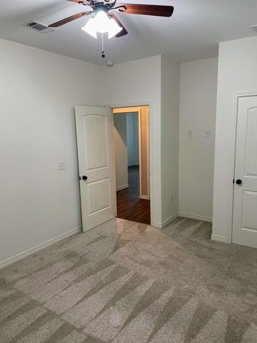 418 Davenport Avenue, Valparaiso, FL 32580