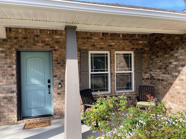 418 Davenport Avenue, Valparaiso, FL 32580