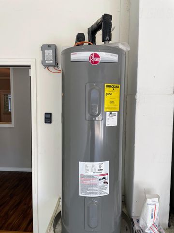 418 Davenport Avenue, Valparaiso, FL 32580