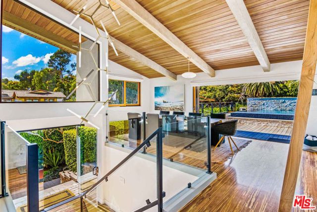 31851 Sea Level Drive, Malibu, CA 90265