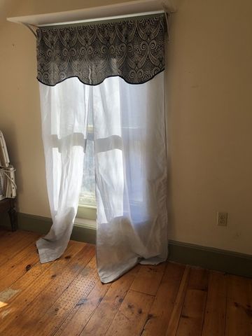 500 W Main St, Northborough, MA 01532