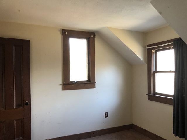 500 W Main St, Northborough, MA 01532