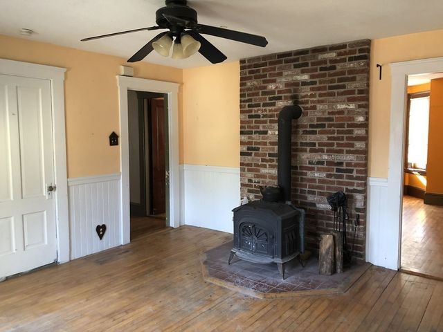 500 W Main St, Northborough, MA 01532
