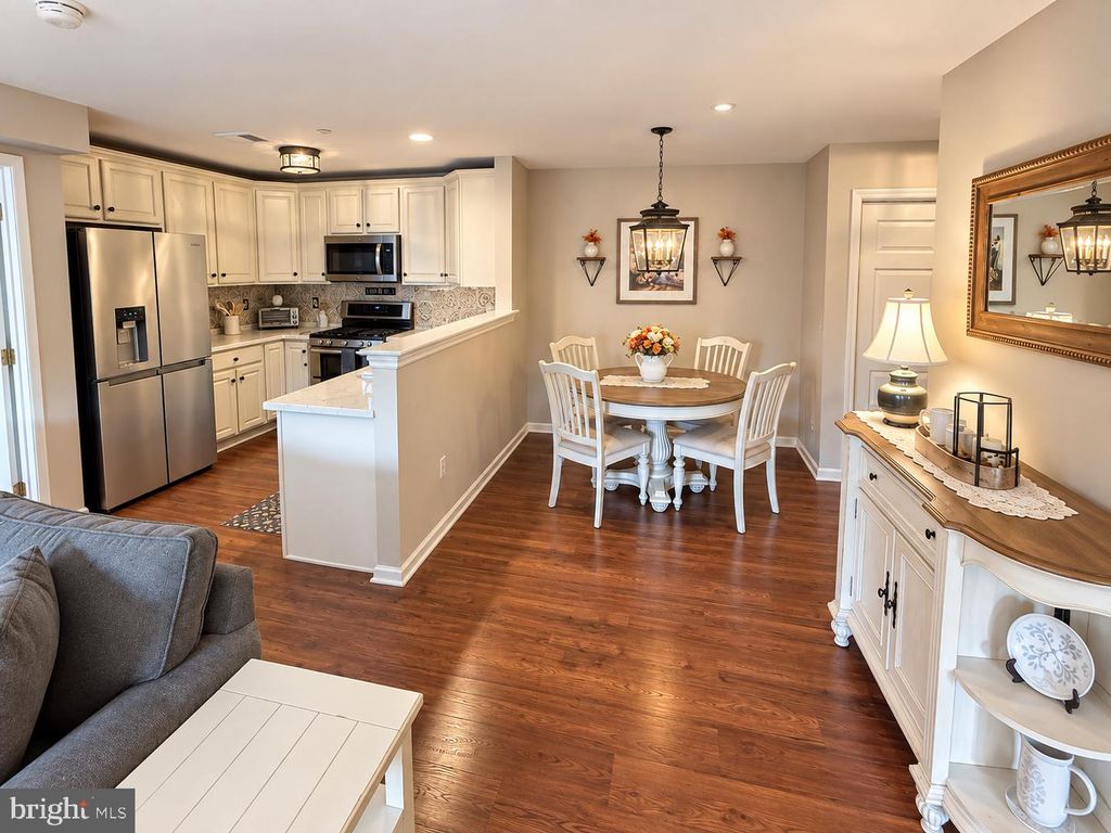 3930 ASHLAND DR #232, HARLEYSVILLE, PA 19438 — photo 2