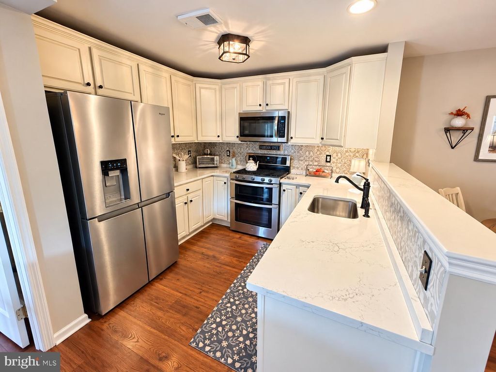 3930 ASHLAND DR #232, HARLEYSVILLE, PA 19438 — photo 4