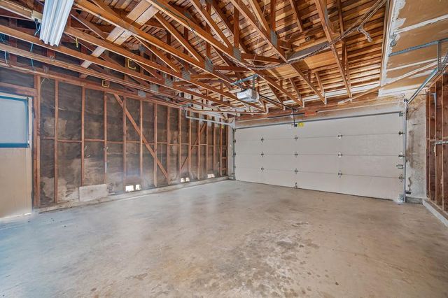 7828 Rockhurst Way, Sacramento, CA 95828