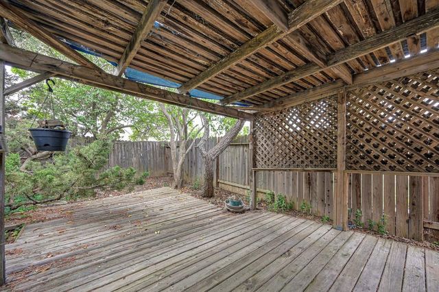 7828 Rockhurst Way, Sacramento, CA 95828