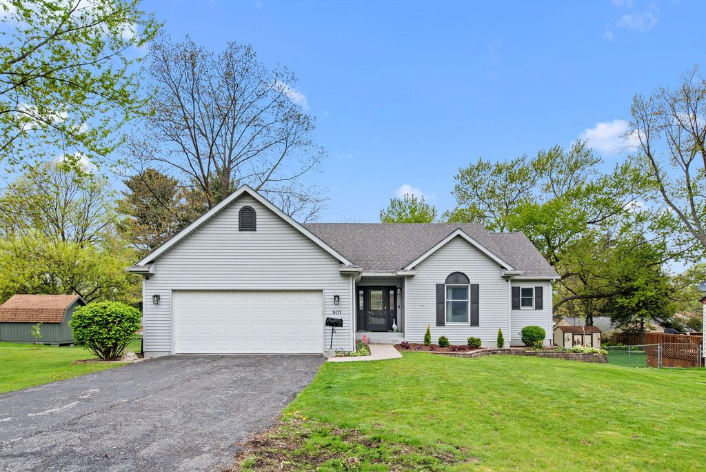 901 Milton Street, Valparaiso, IN 46385