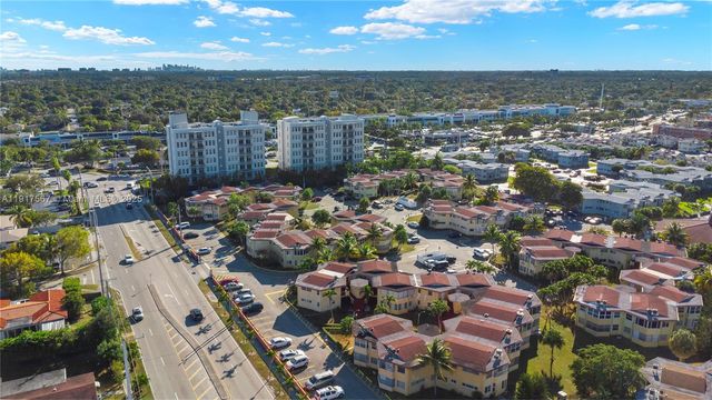 18630 NE 18th Ave 136, Miami, FL 33179