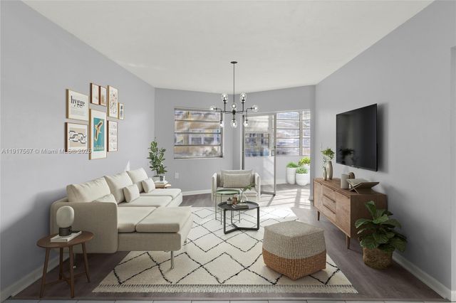 18630 NE 18th Ave 136, Miami, FL 33179