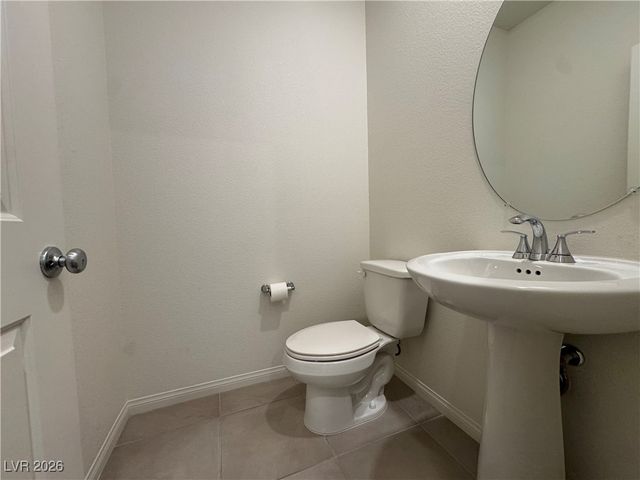 8109 Minavalle Avenue, Las Vegas, NV 89113