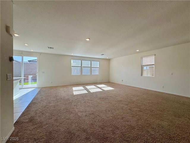 8109 Minavalle Avenue, Las Vegas, NV 89113